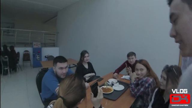 ""Всегда говорю ДА"" /Залез в мусорный бак/Одел платье/и т.д. смотреть онлайн