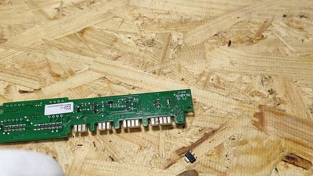 Посудомоечная машина Hotpoint Ariston не включается. Ремонтировать модуль индикации плату управлени