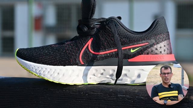 Nike Invincible 2 vs Infinity Run 3 | un «confronto» di due SCARPE PREMIUM смотреть онлайн
