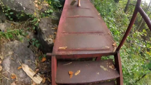 ХРАМ НА СКАЛЕ | ГОРОД ЛАМПАНГ | СЕВЕР ТАЙЛАНДА смотреть онлайн