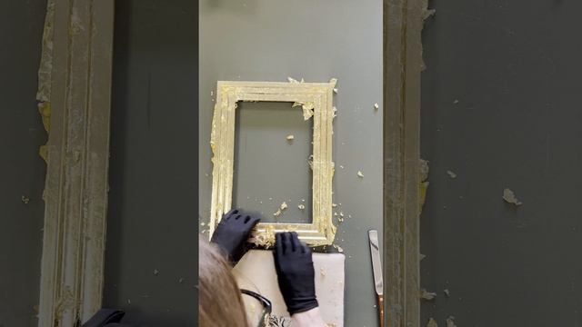 Золочение рамки для иконы поталью на Kölner Permacoll Size