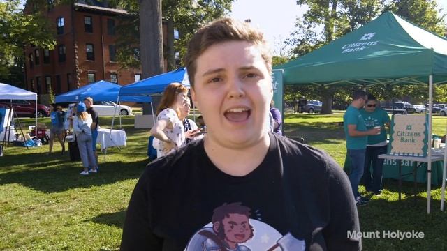 Mount Holyoke Move-in Day in a Word смотреть онлайн