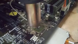 выпаиваю южный мост феном (мой первый опыт)