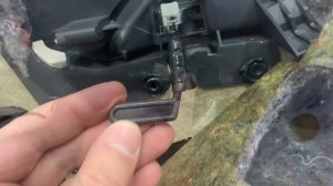 W211.снятие внутренней ручки двери