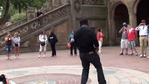 WOW!!!!Guy Playing On Sax Парень Классно Играет На Саксофоне На Улице Уличный Музыкант