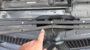 Замена уплотнителя капота Mitsubishi Lancer 9 (Видеоинструкция)