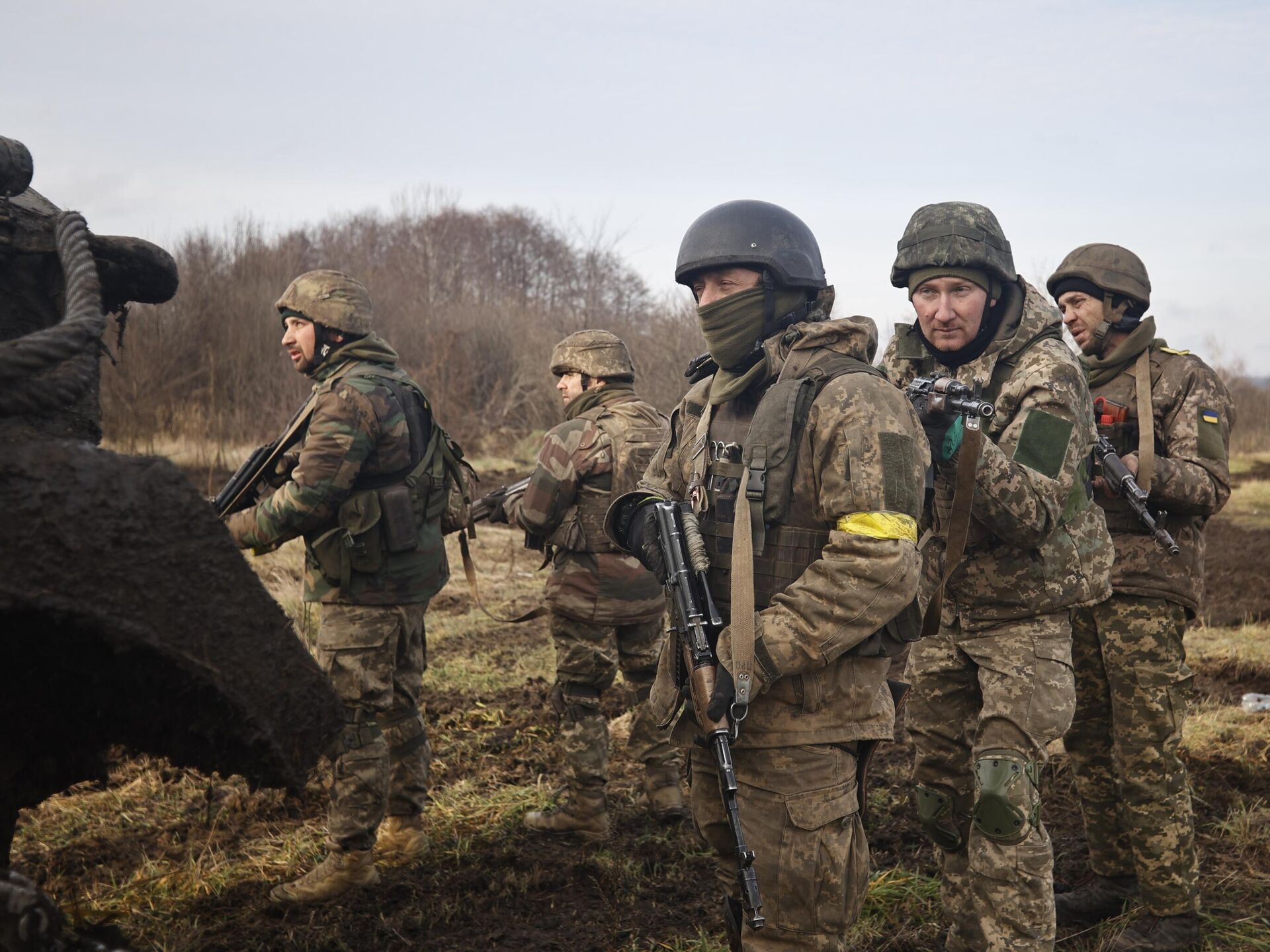 Западные войска украины. Украинские войска. Российские военные. Солдаты России на Украине. Российские военные на Украине.