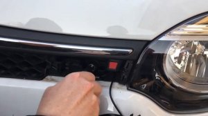 Как открыть капот в Рено Твинго