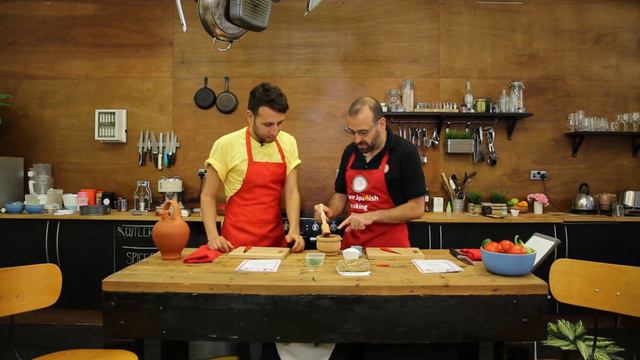 Episode (13) - Learning Spanish Tapas - Gawlat & Oklat Mico Season Two смотреть онлайн
