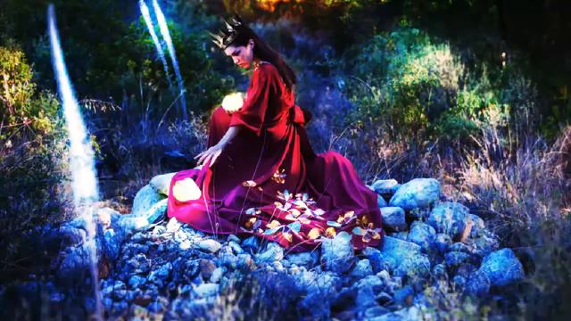 Дизайнер Елена Комарова смотреть онлайн