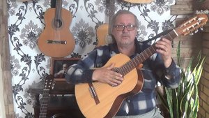 Сравнение классических гитар Yamaha C45K и Doff С. Петербург