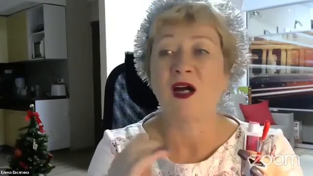 Выбираем подарки к Новому году. Скидки до 50% смотреть онлайн