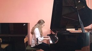 Азарова Александра - Ф.Бургмюллер - Этюд c-moll ор.106