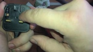 Вилка зарядного устройства milwaukee m12-18c