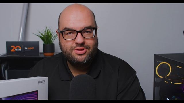 Portable Monitor on the Go - QQH 15.6" 1080p смотреть онлайн