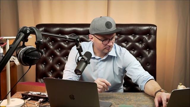ОБУВНОЙ СТРИМ, СВОБОДНАЯ ТЕМА....?