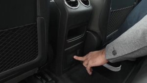 Обзор и тест-драйв Mercedes EQA. Компактный электрический внедорожник от Mercedes!