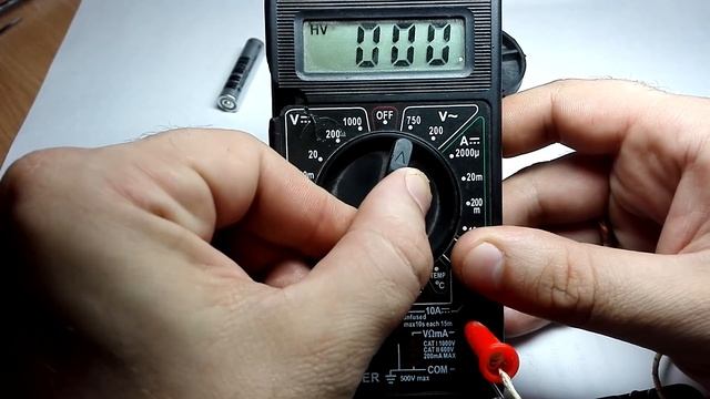 Дешевый цифровой мультиметр (830ая серия) - очень неплох для своей цены. смотреть онлайн