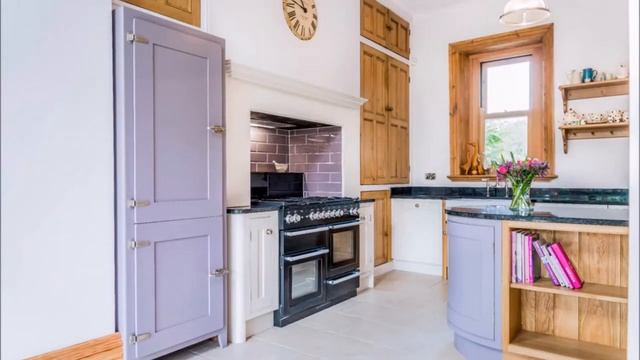 Фиолетовый кухонный гарнитур в инрерьере (фото примеры) смотреть онлайн