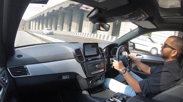 Mercedes-AMG GLE 43 4Matic Coupe - Drive Review (Hindi + English) смотреть онлайн