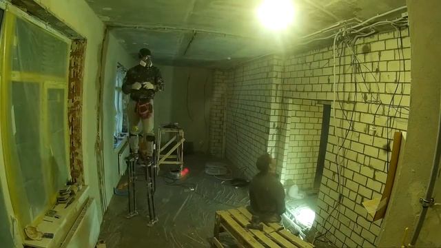 Строительные ходули, электромонтаж, гипсовая штукатурка. смотреть онлайн