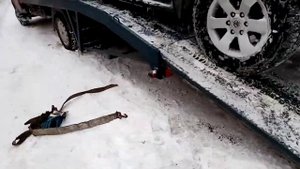 Грузим легендарный Прадо 120 после пожара дома