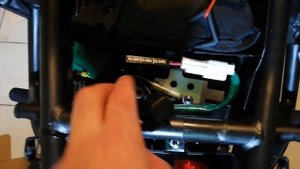 Кавасаки версус 650 2017, снятия задние крыло