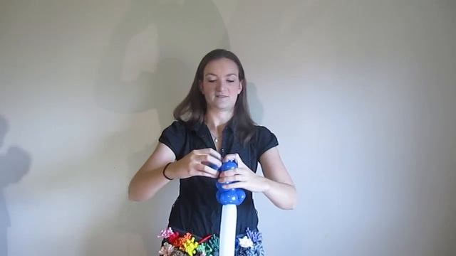 TEXAS BLUEBONNET FLOWERS Balloon Animal Tutorial - Learn Balloon Animals with Holly! смотреть онлайн
