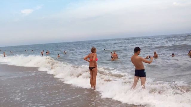 Море волнуется, раз! отдых, море, дети, волны! смотреть онлайн