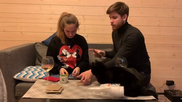 ДВА_ДОЖДЕВИКА!_День щебня!_DIY_Горшок из цемента_ПОПЫТКА#1 смотреть онлайн