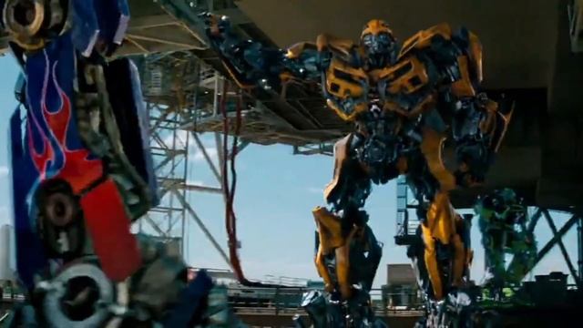 Transformers Dark of The Moon - All Bumblebee Chevrolet Camaro Scenes (Youcut) смотреть онлайн