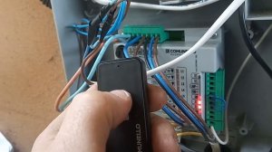 Как подключить новый  брелок для автоматических ворот COMUNELLO