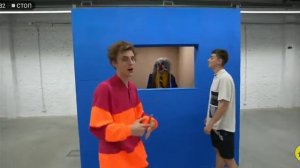 ВЛАД А4 Запер КЛОУНА в НЕПРОБИВАЕМОМ ЯЩИКЕ!