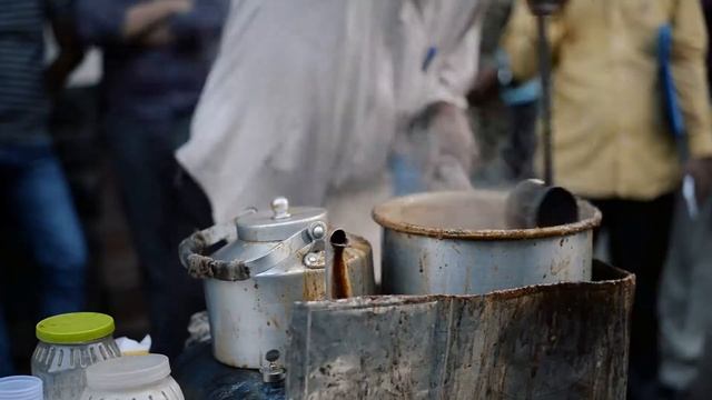 Чай масала на улице Мумбая смотреть онлайн