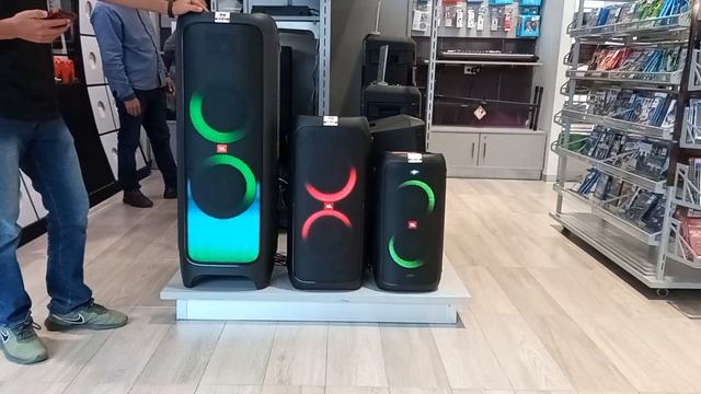 JBL partybox 1000 + JBL partybox 310 + partybox 100 (40%) смотреть онлайн