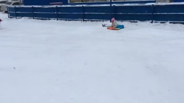Пойдём-ка мы покатаемся с горок. Покатушки на снегокате и сноуботе