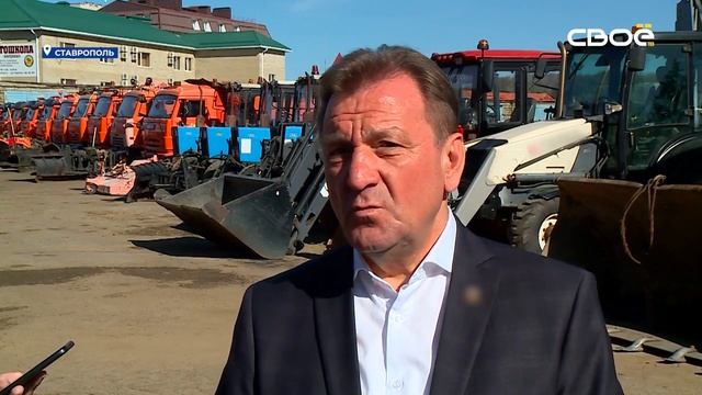 В Ставрополе проверили готовность спецтехники к зиме