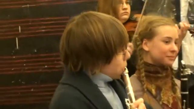 03.20 видео 0354 детский ансамбль старинной музыки FIORI MUSIKALI Малый Зал Московской Консерватори смотреть онлайн