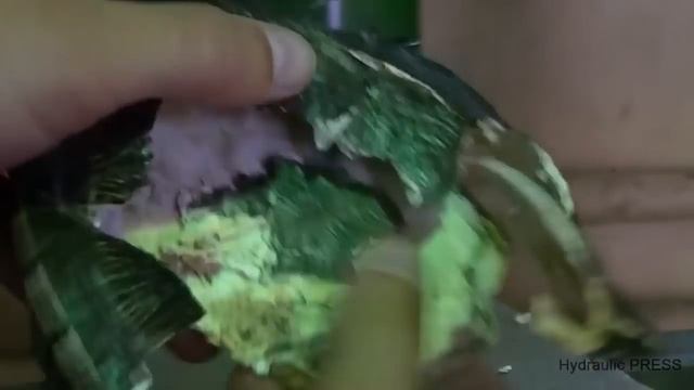 ЧЕРЕПАХА ПОД ПРЕССОМ смотреть онлайн