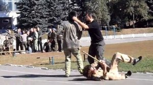 РУсское Боевое Искусство.Мистреков К.Н.Нож против палки и ножа.