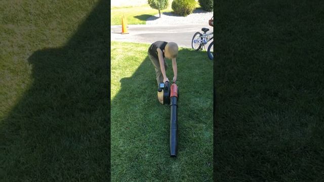 How to start a blower