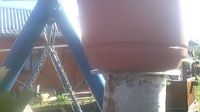 Оригинальное кашпо на даче смотреть онлайн