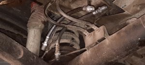 Тормозные шланги УАЗ Патриот 2019 года.