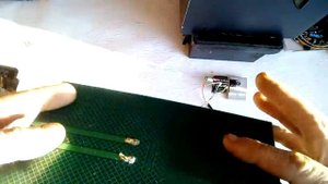 Как зарядить телефон от солнечной батареи, своими руками.