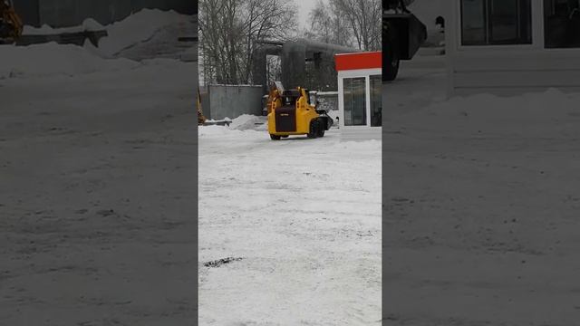 Тест-драйв минипогрузчика МКСМ-1200А-1 смотреть онлайн