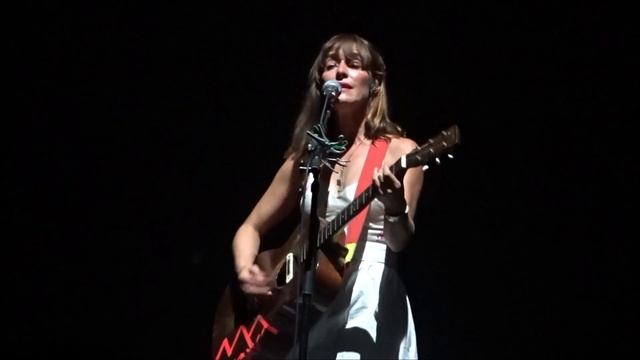bises de vue à feist et la Force - Paris Olympia - 5 septembre 2018 смотреть онлайн