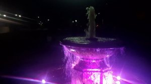 Огненный фонтан, ночная подцветка, что мне так понравилось из этого, ночью в калининградском парке