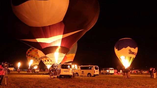 2022佐賀バルーンフェスタ 夜間係留 ラ・モンゴルフィエ・ノクチューン Saga Balloon Fiesta смотреть онлайн