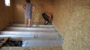 строительство маленького домика 6*3, 9-серия (пол в домике)