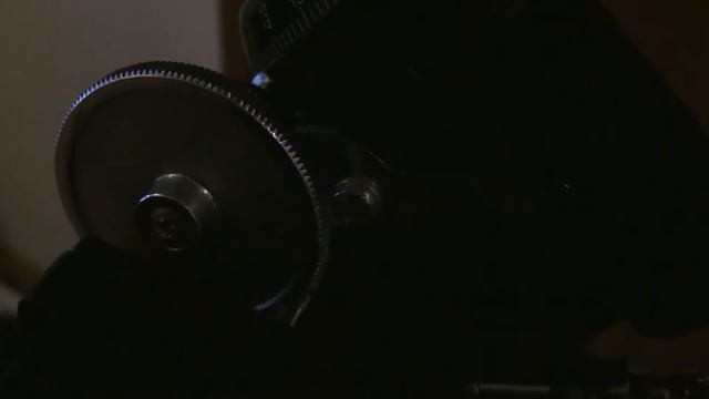 Tasco 302012 Telescope on EQ2 mount with clock drive and electric focuser смотреть онлайн